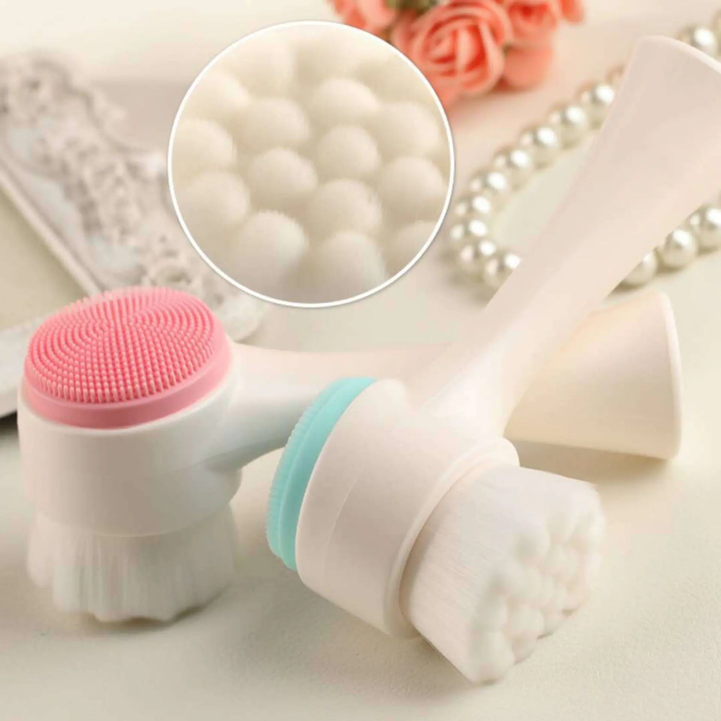 2-in-1 Facial Cleansing Brush - Deep Clean & Exfoliate for Radiant Skin