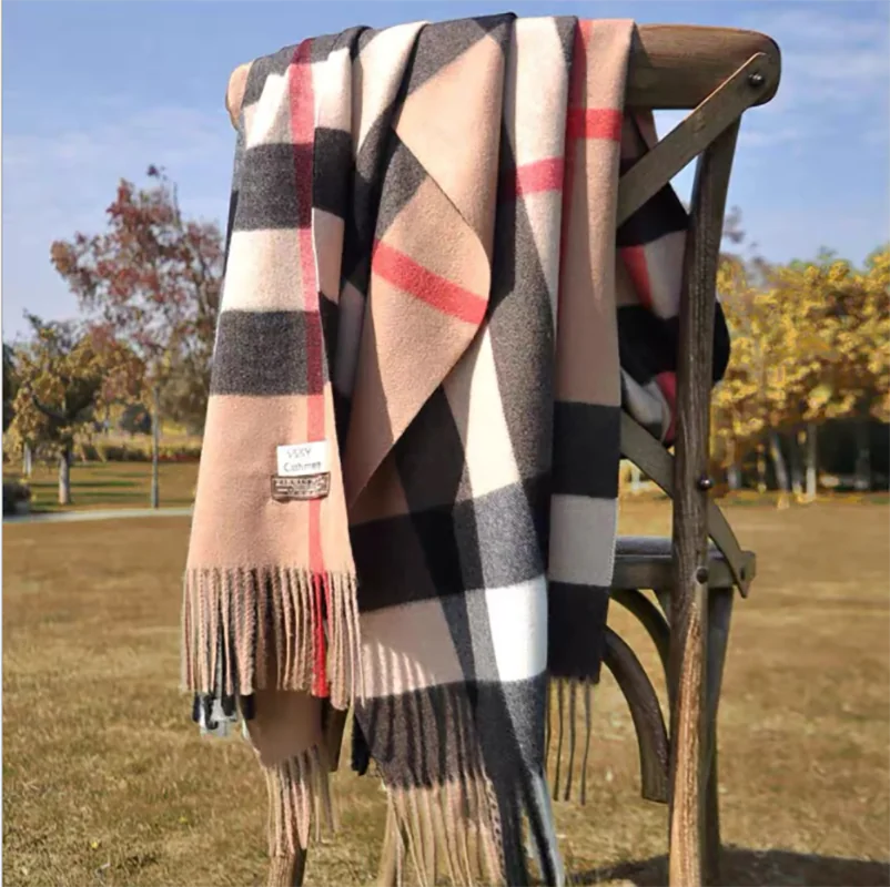 Luxurious Women’s Winter Scarf - Soft, Warm, and Stylish